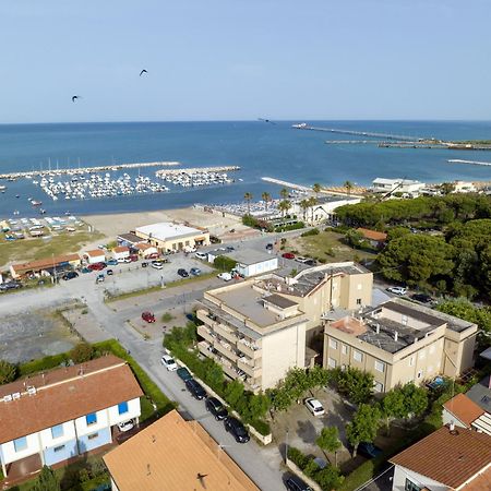 Hotel Quisisana Vada Kültér fotó