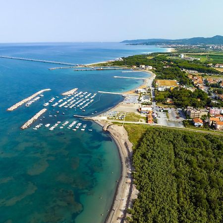 Hotel Quisisana Vada Kültér fotó