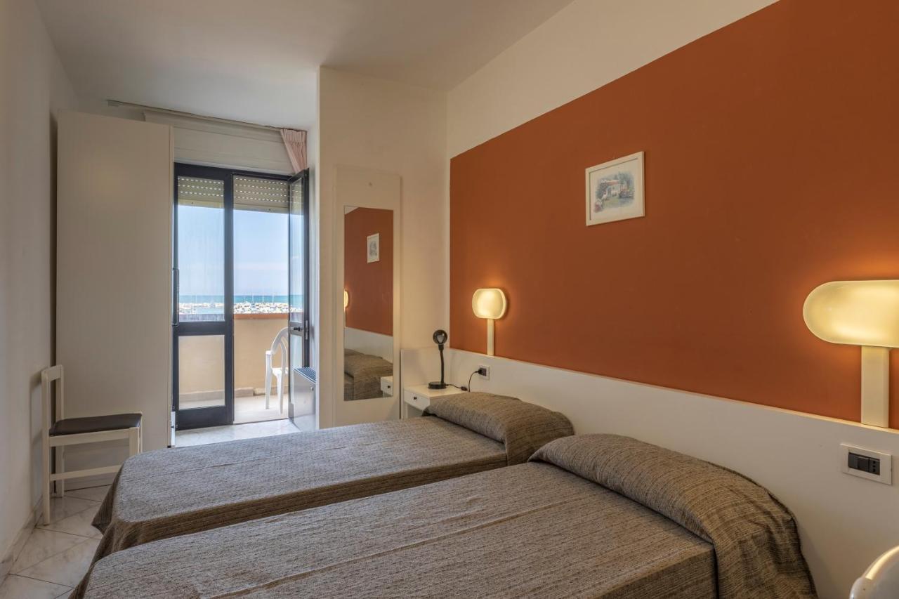 Hotel Quisisana Vada Kültér fotó
