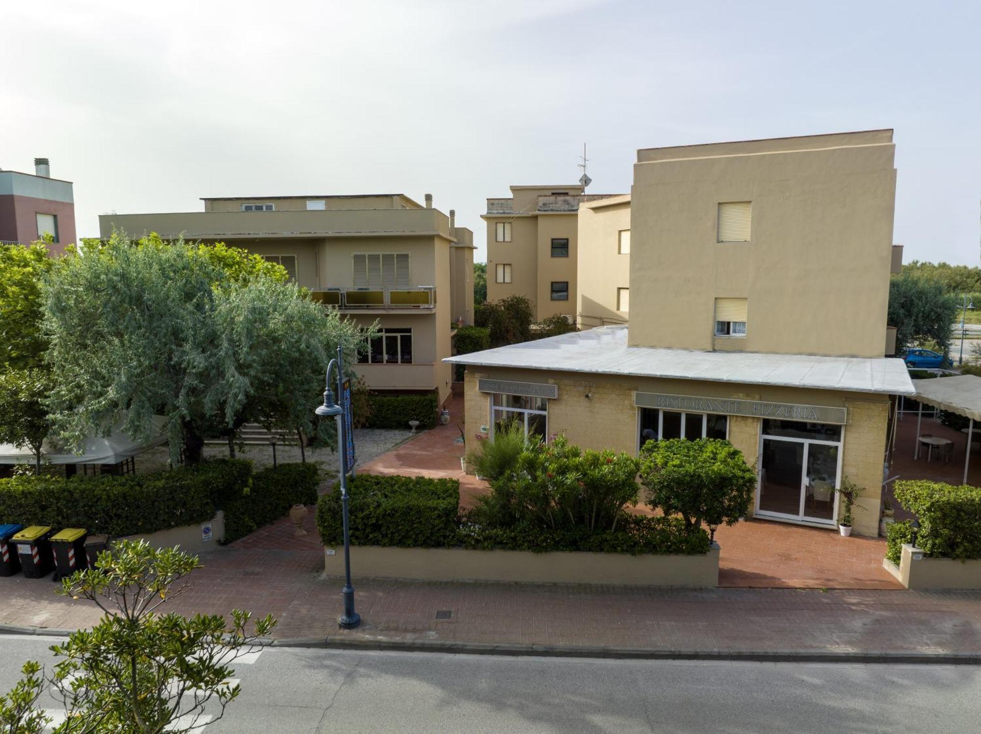 Hotel Quisisana Vada Kültér fotó