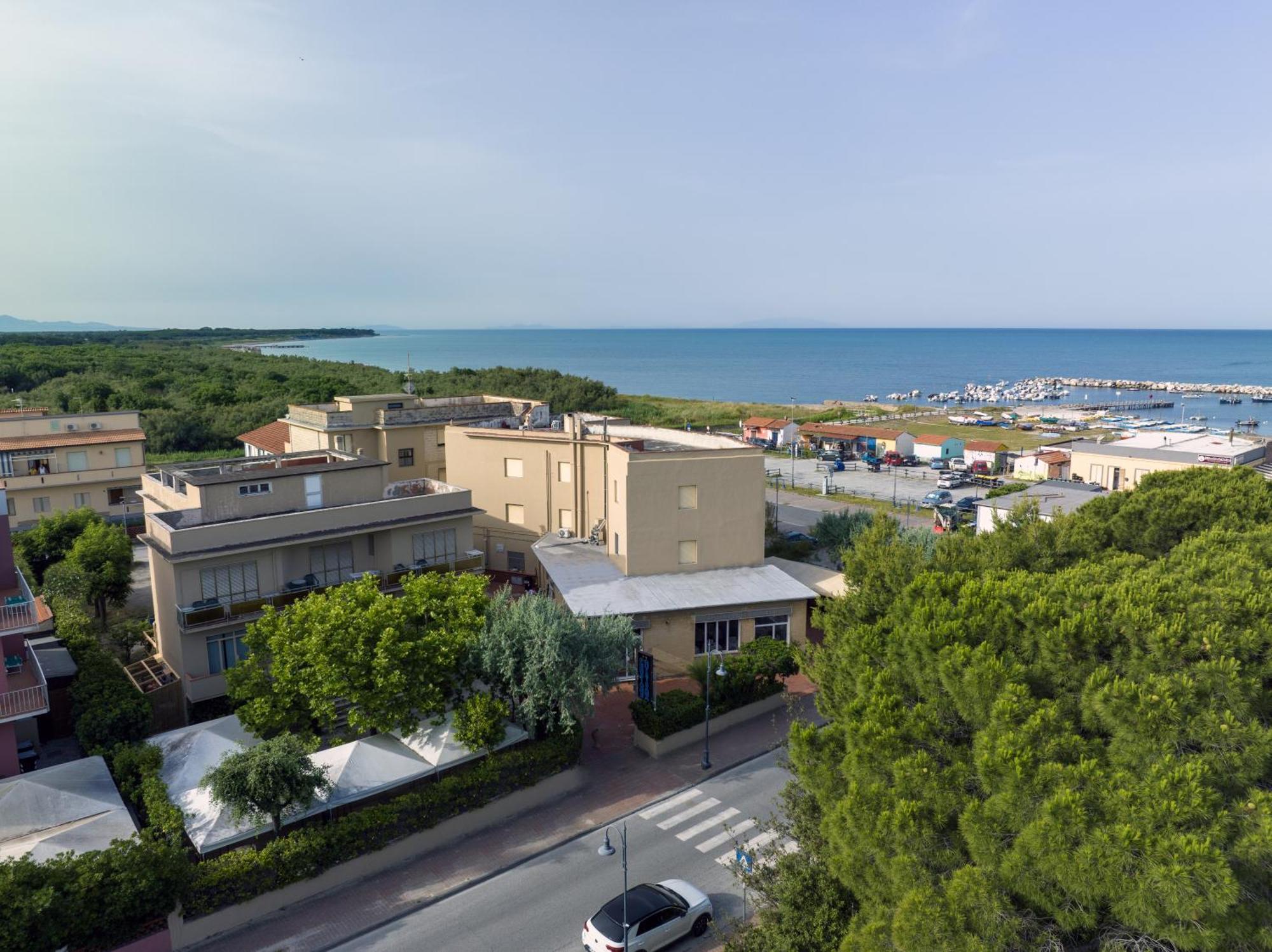 Hotel Quisisana Vada Kültér fotó