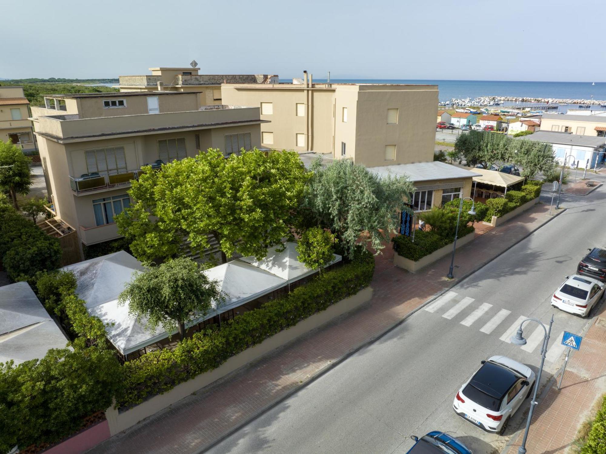 Hotel Quisisana Vada Kültér fotó